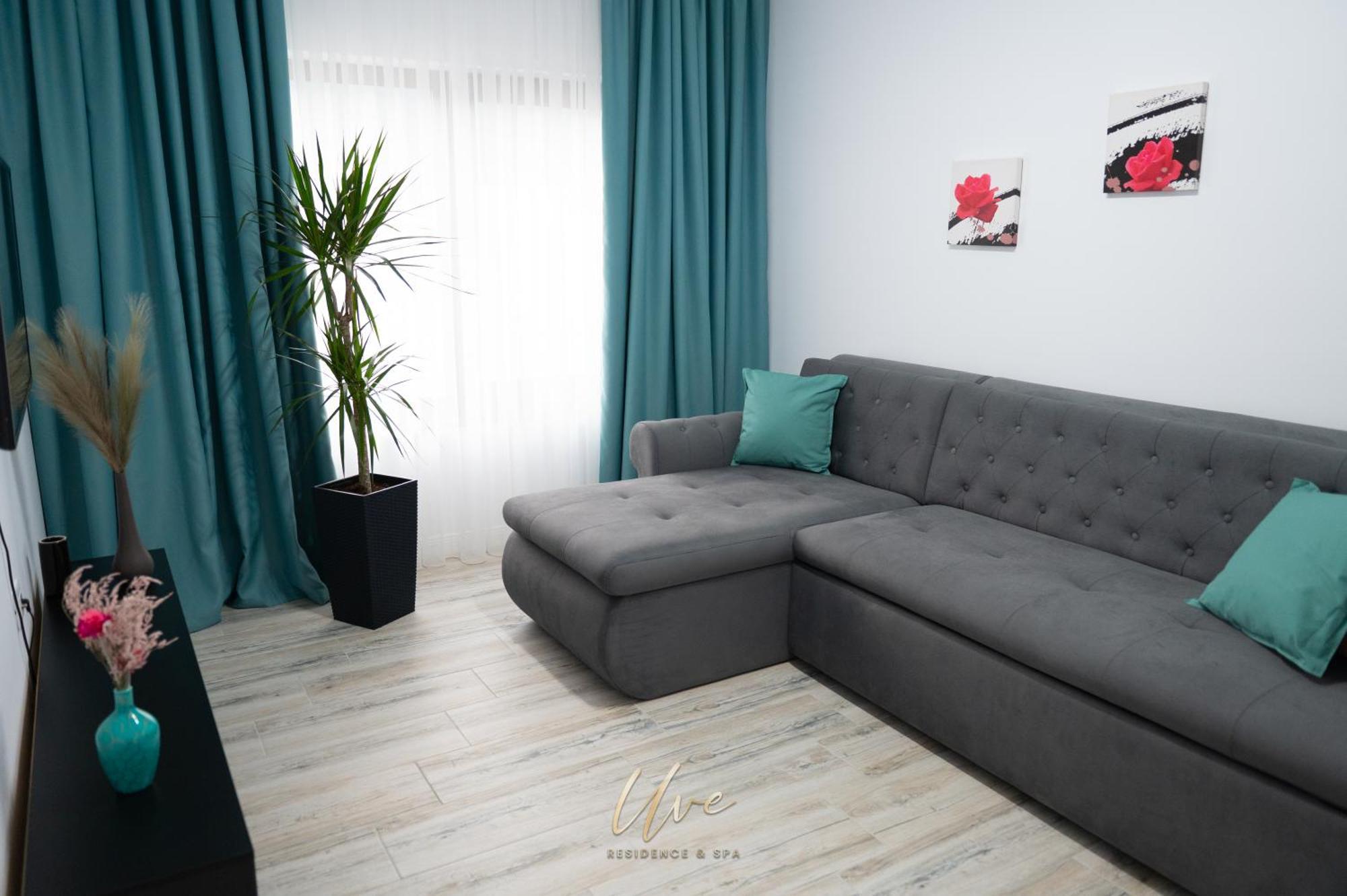 Uve Residence & Spa Piatra Neamţ Eksteriør billede