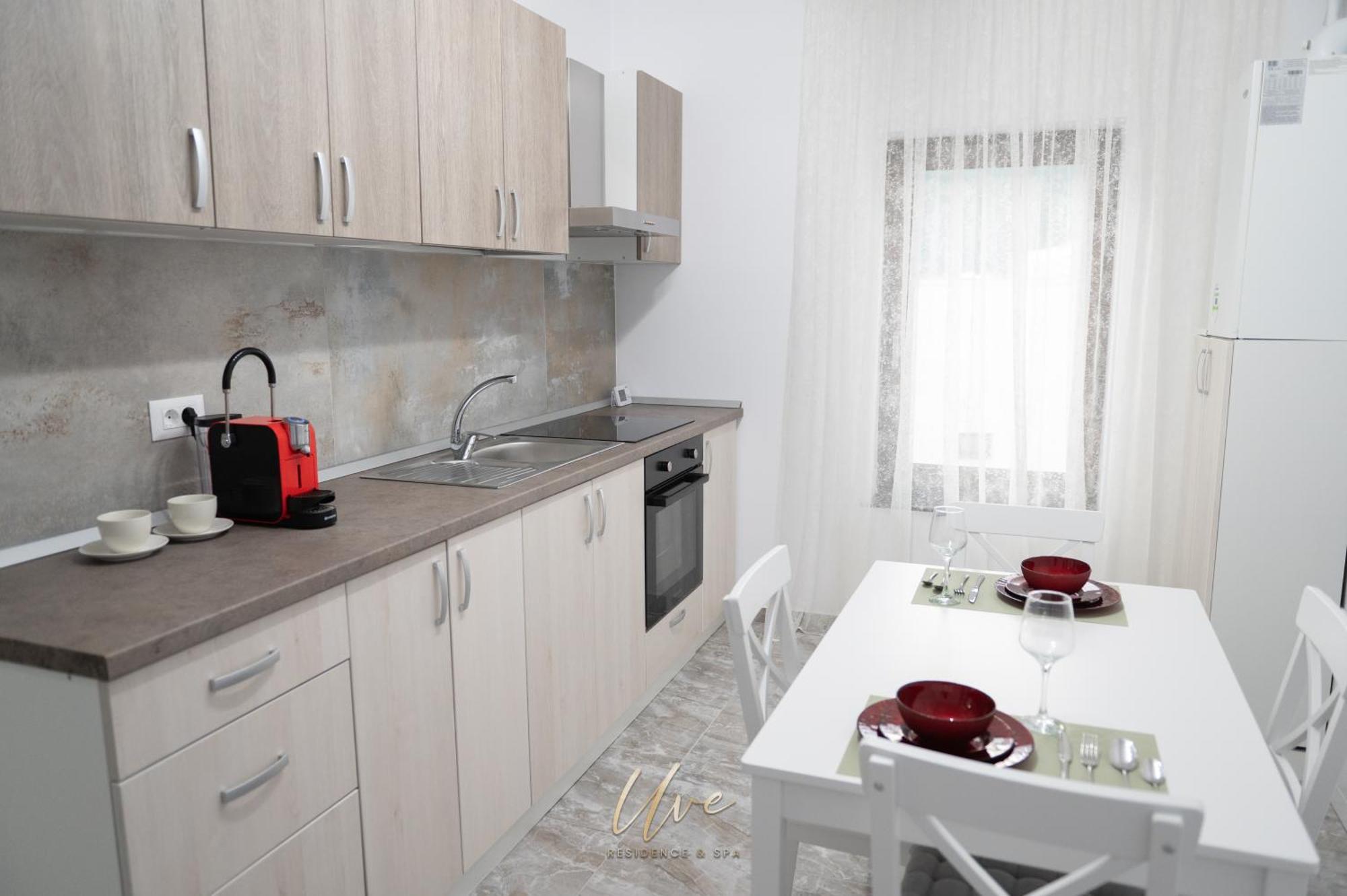 Uve Residence & Spa Piatra Neamţ Eksteriør billede