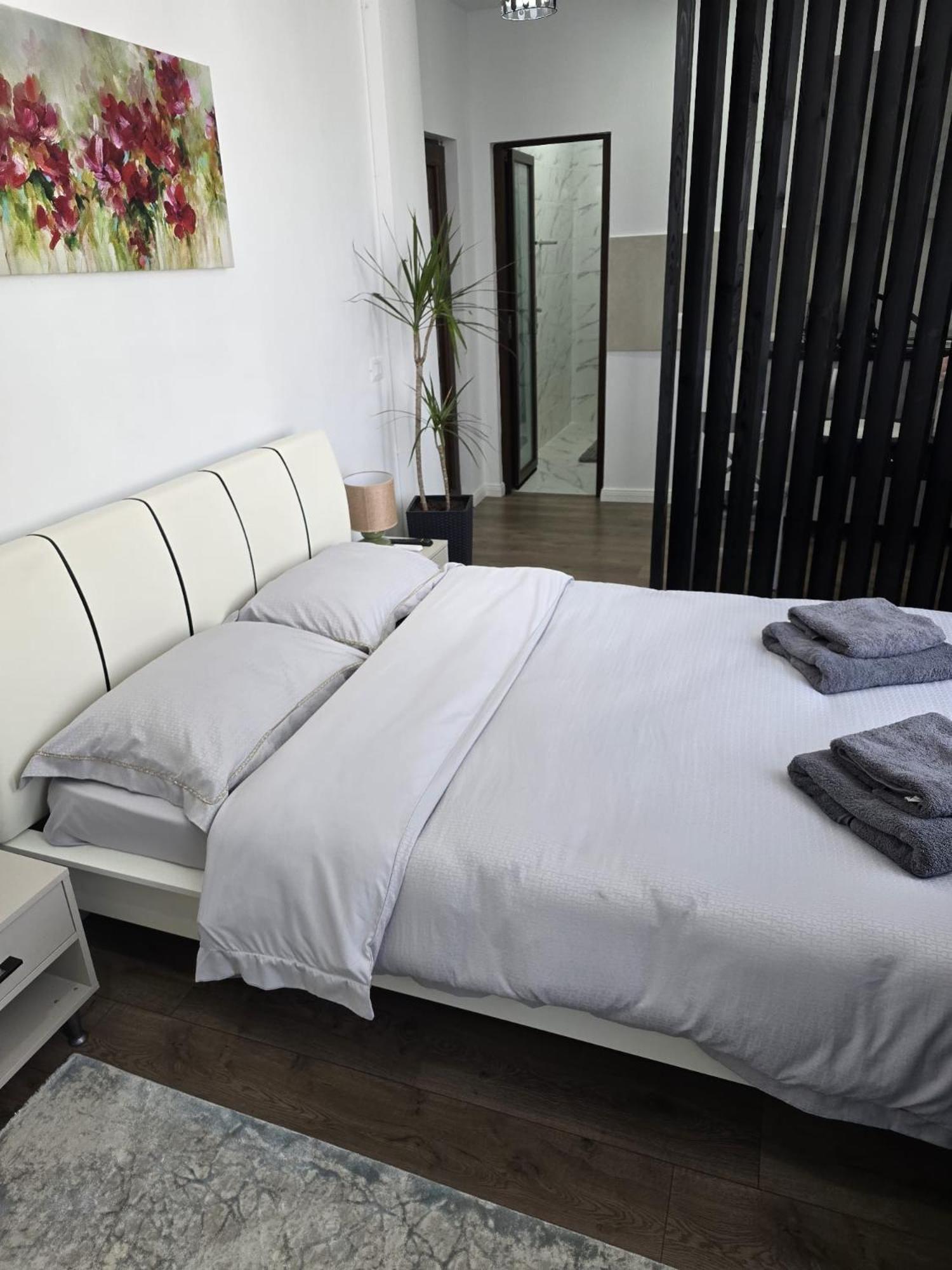 Uve Residence & Spa Piatra Neamţ Eksteriør billede