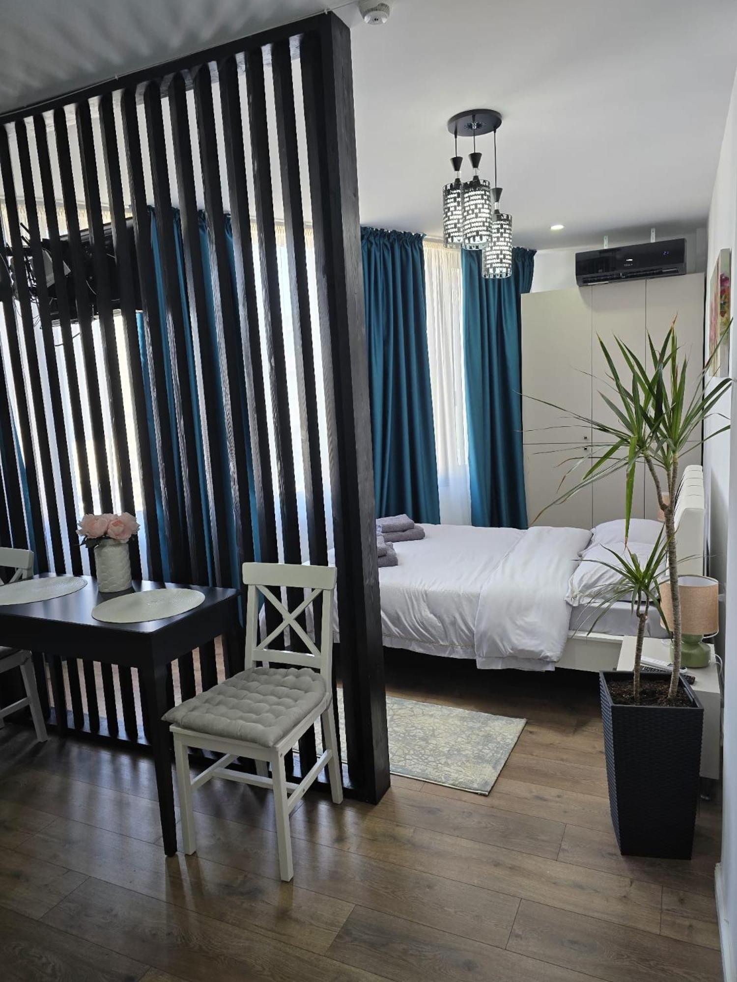 Uve Residence & Spa Piatra Neamţ Eksteriør billede