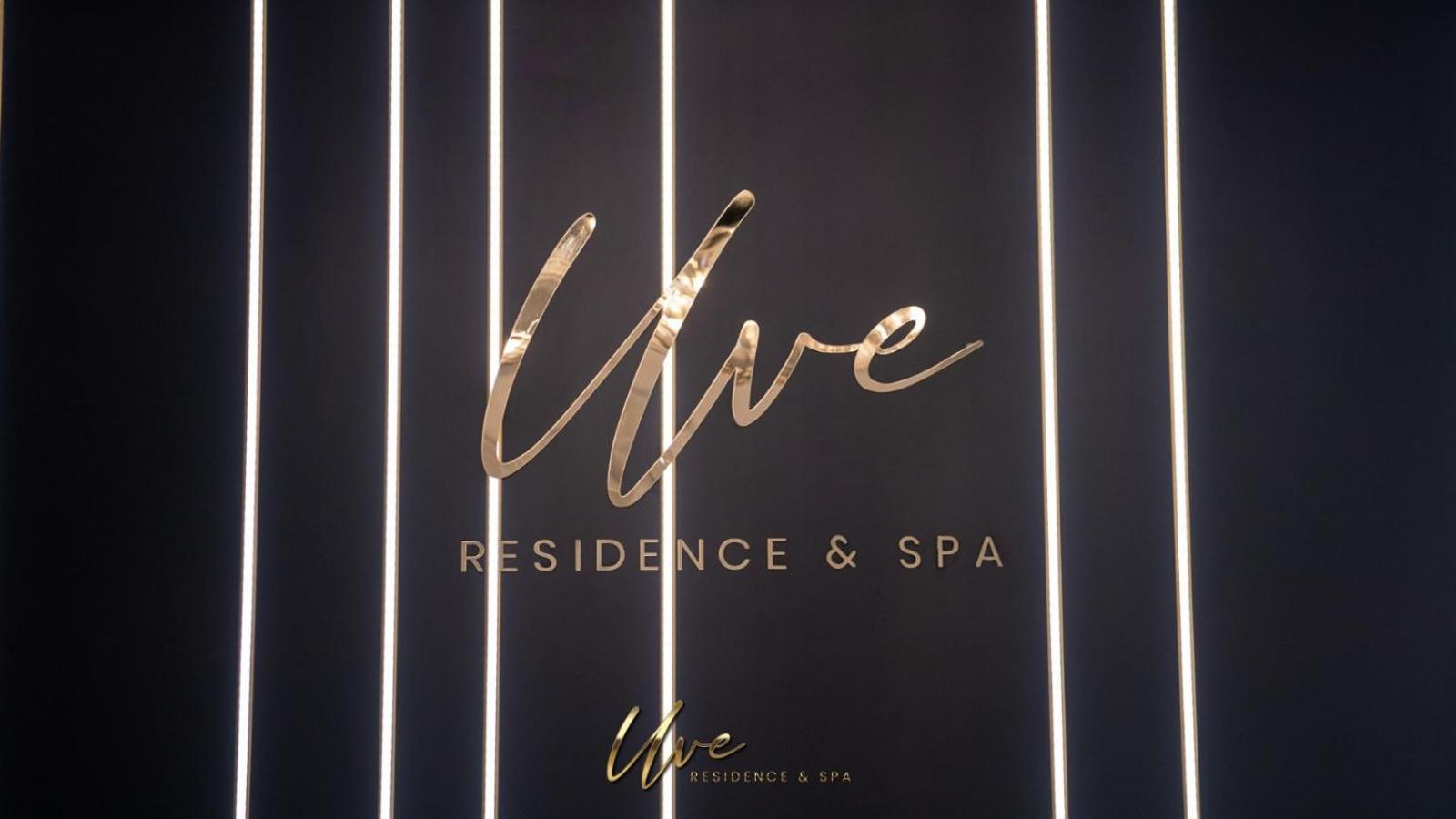 Uve Residence & Spa Piatra Neamţ Eksteriør billede